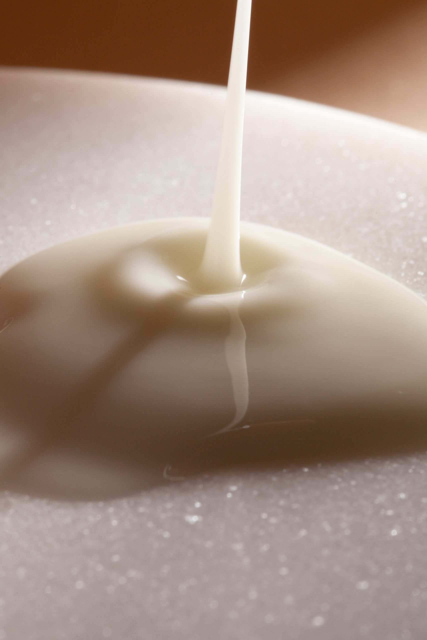 Hydrating Multi-Active Face Essence - Image 2